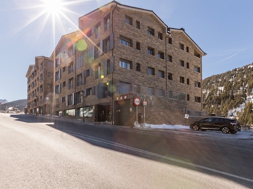 Apartamentos Andorra Sunari Peretol