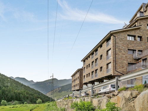 Andorra Sunari Peretol
