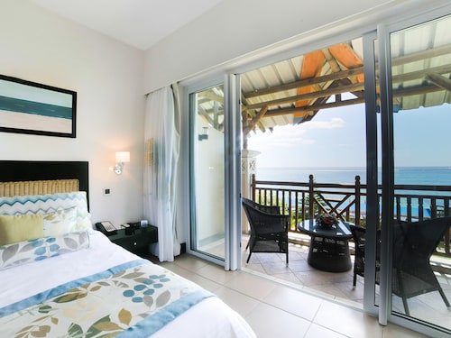 Hôtel Pearle Beach Resort and Spa