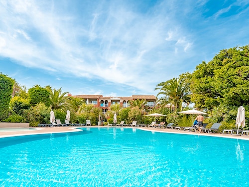 Apartamentos Le Hameau de la Pinède