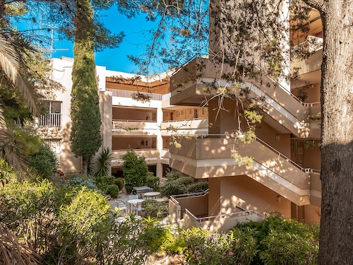 Apartamentos Bandol Port