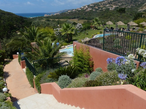 Residence Mare e Macchia