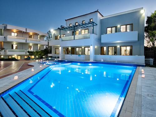 Résidence Mary Hotel Apts & Mary Royal