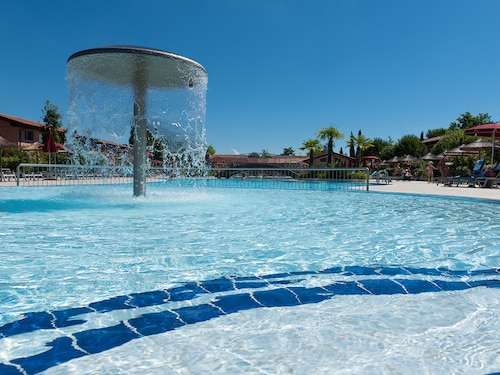 Residence Green Village Resort