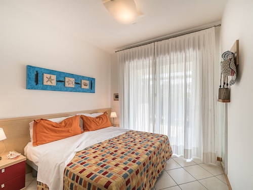Residence Villaggio Planetarium