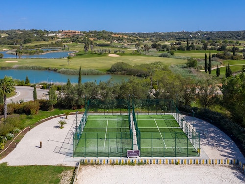 Residence Amendoeira Golf Resort