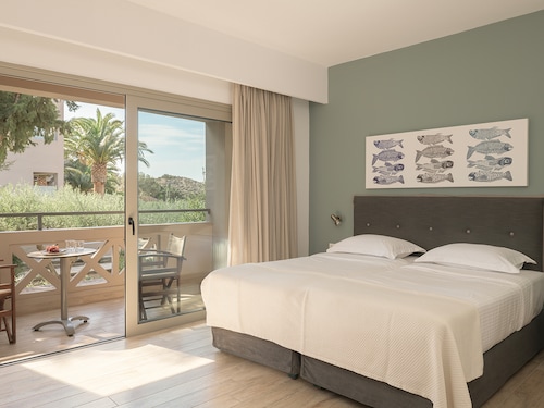 Hôtel premium Paralos Irini Mare