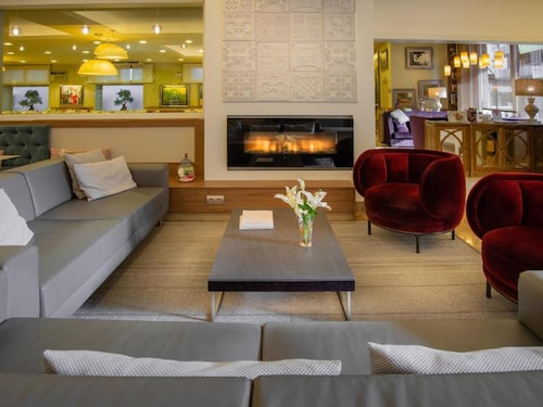 Hotel Pirineos Figueres