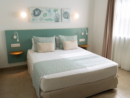 Residenz Menorca Cala Blanes