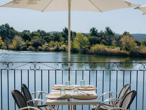 Village Pont Royal en Provence