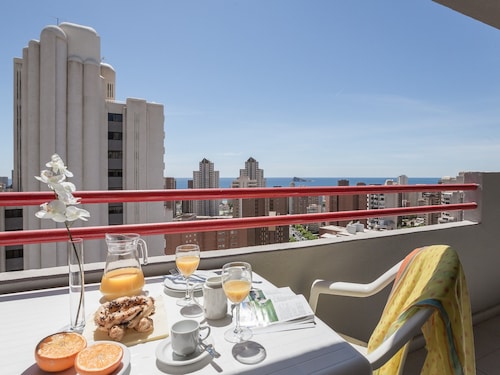 Residentie Benidorm Levante (Adults Recommended)