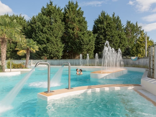 Holiday Village Normandy Garden