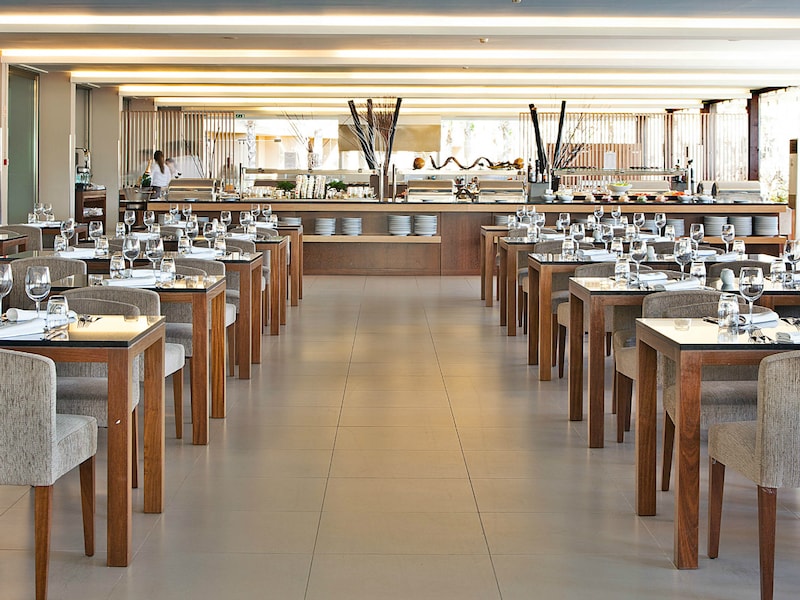 Foto - Wine & Books by the Sea, Algarve Resort