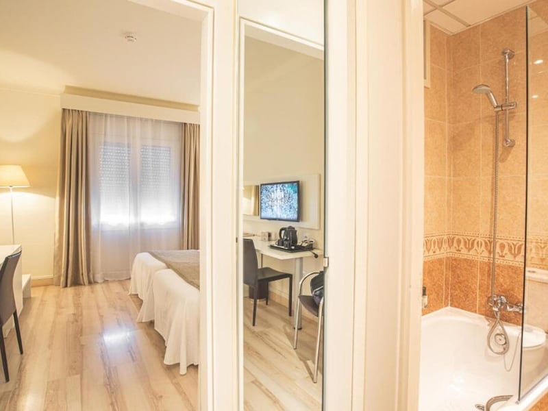 Foto - Hotel Pirineos Figueres by Pierre & Vacances