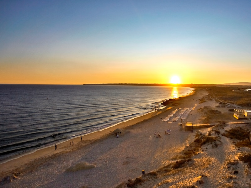 Foto - Wine & Books by the Sea, Algarve Resort