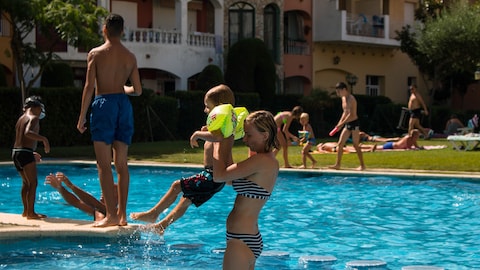 Piscine Résidence Comte d'Empuries